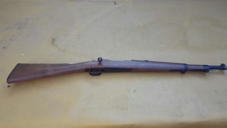 Buenas tardes compañeros, un amigo me a pedido que ponga en venta su carabina Oviedo 1909 en un estado 02