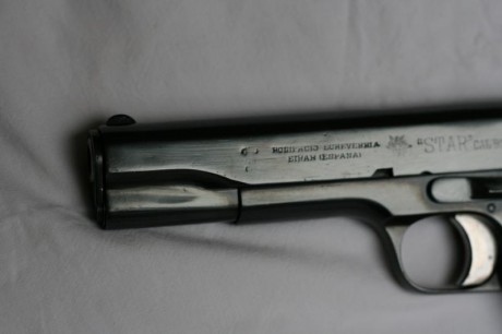 Vendo Star 1921, del 9 largo.

Es la de seguro en la empuñadura, al estilo de la colt. (Seguro que  Star 01