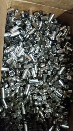 VENDO VAINAS DEL CALIBRE 45 AUTO REMINGTON DESEMPISTONADAS NUEVAS A ESTRENAR 
100 UNIDADES 15 EUROS + 01