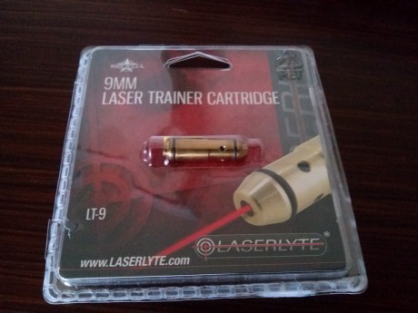 Vendo sistema de entrenamiento Laserlyte para 9mm, compuesto por el cartucho laser LT-9, el cual activa 01