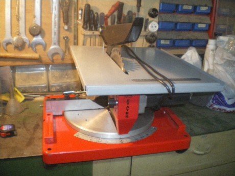Vendo esta Ingletadora de segundamano marca Stayer para trabajos en madera, esta como nueva, se puede 00