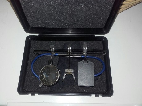 Gafas  para tiro de precisión Knobloch K1 o similares estaría dispuesto a pagar 80 o 100 euros , si es 11