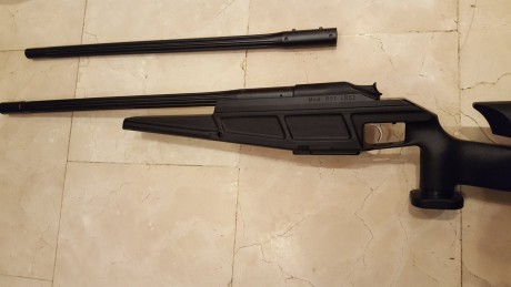 Un amigo me ha pedido que le ponga a la venta un Blaser R93 LRS2 de cal.308win con otro cañon adicional 22