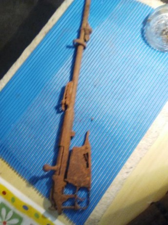Hola buenas venderia el lote completo, de estos hallazgos de la retirada de la guerra civil, eran encontrados 51