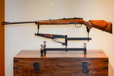Hola buenas vendo mi Steyr Mannlicher calibre 375 H&H doble gatillo  rifle de lujo se entrega con 01