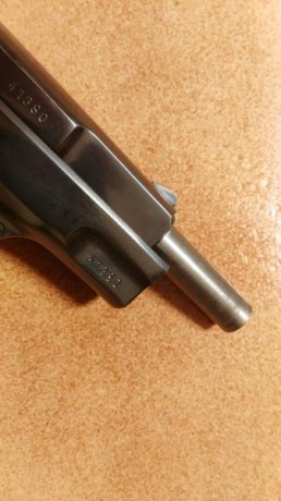 Se vende pistola cz 75 impecable, muy pocos tiros, fue un capricho, esta documentada en F tiene las cachas 00