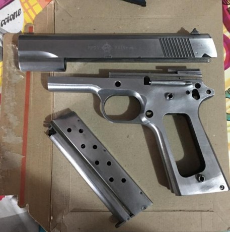 Hola a todos;

Tengo una Norinco 1911A1 .45 ACP con la que estoy inesperadamente contento. Aprovechando 101