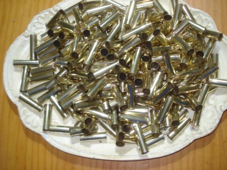 Hola,

Vendidas 200 vainas Magtech con marcaje CBC del .357 Magnum con un solo disparo efectuado, en sus 00