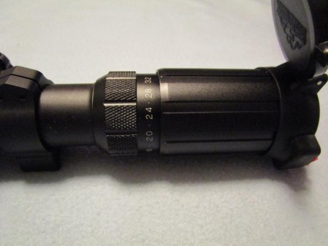 Visor MUELLER 8-32x44 TARGET americano con una calidad y unas lentes increibles con muy buena nitidez, 10