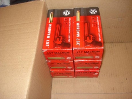 Hola,

Vendidas 300 vainas marca Geco del calibre .357 Magnum con un solo tiro, pasadas por Tumbler y 02