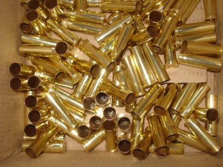 Hola,

Vendidas 300 vainas marca Geco del calibre .357 Magnum con un solo tiro, pasadas por Tumbler y 00