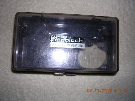 Pues como pongo en el anuncio, buscó gafas de tiro en buen estado, si es en provincia de alicante mejor.

Un 30