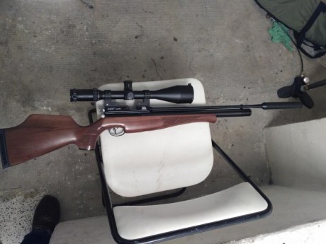 Buenas, comprada en 2014, sin usar, impecable, de fabrica. Se vende con la bocacha original, 400 euros. 60