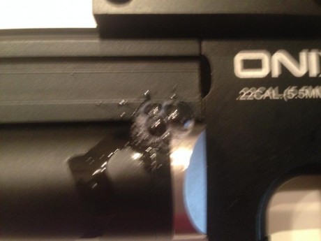 hola compañeros , comentaros que tengo un problema con una pistola ónix, en general estoy muy contento, 01