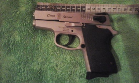 Vendo pistola smith and wesson 9mm CS9 Chiefs Special compacta guiada en F, se entrega con maletín original 60