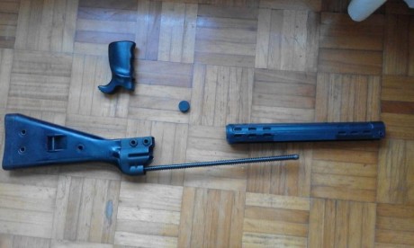 Vendo Cetme C, calibre 307 Win., va con dos cargadores uno de tres y otro de cinco, correa de tres puntos, 92