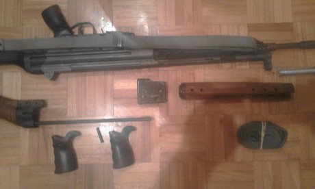 Vendo Cetme C, calibre 307 Win., va con dos cargadores uno de tres y otro de cinco, correa de tres puntos, 100