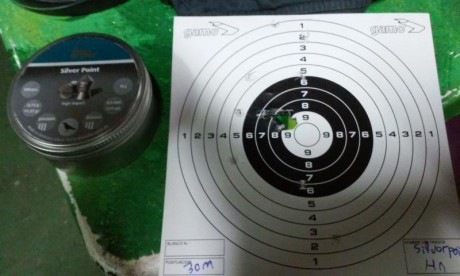 Bueno pues basicamente lo que dice el titulo  puse una caja con varios puntos pintados  a 40 metros medidos 80