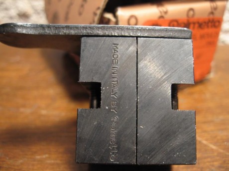   VENDO TURQUESA DE ACERO, CALIBRE 32 WADCUTTER, MARCA PALMETTO  

Vendo turquesa del calibre 32 wadcutter, 01