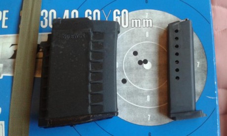 Vendo cargador nuevo para sig p-210 con base pesada y prolongador para facilitar la extracción70 euros 01