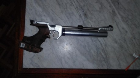 VENDIDA. Vendo Steyr LP2, precio 750.00 €, está nueva es de diciembre de 2014. 00