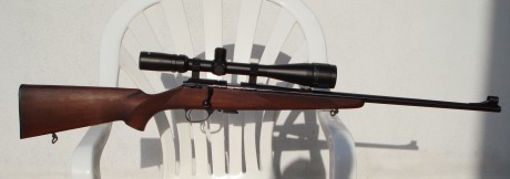 bueno, como lo prometido es deuda aqui tenéis las fotos que me habéis pedido
de mi nueva carabina zastava 02
