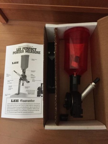 Hola, pongo a la venta todo el material de un compañero que por desgracia no pudo llegar a usar, adjunto 02