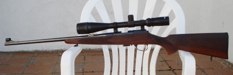 bueno, como lo prometido es deuda aqui tenéis las fotos que me habéis pedido
de mi nueva carabina zastava 12