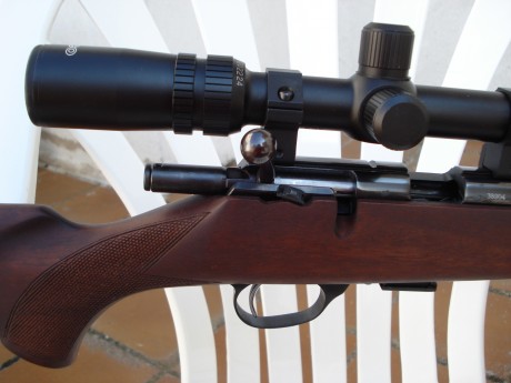 bueno, como lo prometido es deuda aqui tenéis las fotos que me habéis pedido
de mi nueva carabina zastava 21
