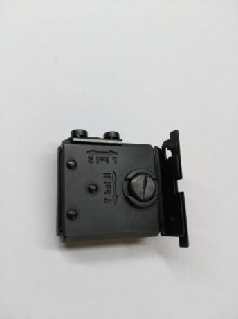 Vendo alza completa para Walter, pero dañada como se ve.

20€  con gastos incluidos. 01