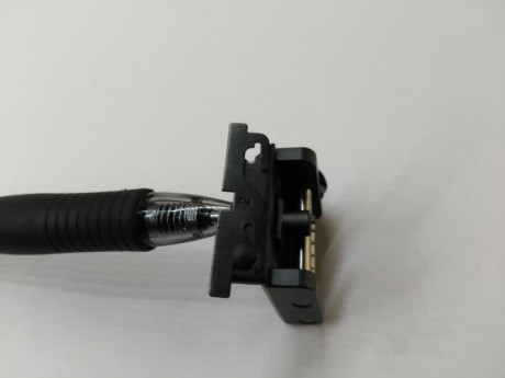 Vendo alza completa para Walter, pero dañada como se ve.

20€  con gastos incluidos. 11