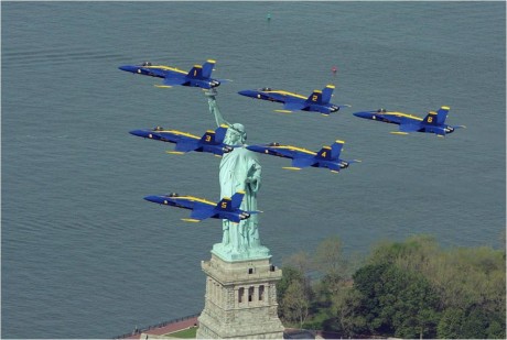 En este nuevo post, os pongo una nueva serie de imagenes de la celebracion del Memorial Day Air Show, 12