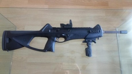 IMPECABLE estado. Empuñadura táctica,  bocacha (con certificado BOPE), 1 cargador 2 cartuchos , regalo 00