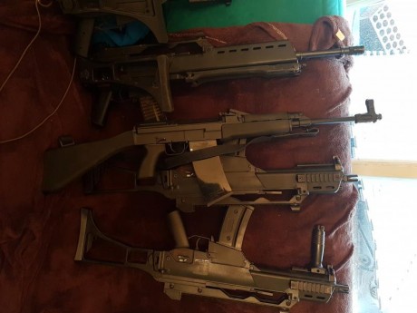Se vende fusil semi cal 222 cz v58, con 2 cargadores de 30, el ak checo en bakelita negra. Practicamente 00