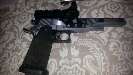 Vendo pistola sps de open hibrida, calibre 38 super, va a la perfeccion pocos tiros, afinada, grip picado 02