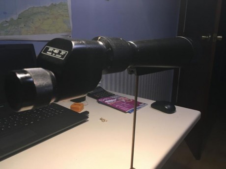 Vendo este telescopio de 20 aumentos, tiene muy buena definición, es de cuerpo metálico y fue fabricado 01