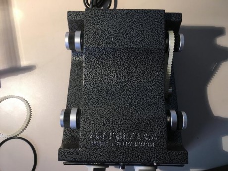 Aparato muy útil para la limpieza a fondo de las vainas antes de proceder a su recarga, funciona con agua, 02