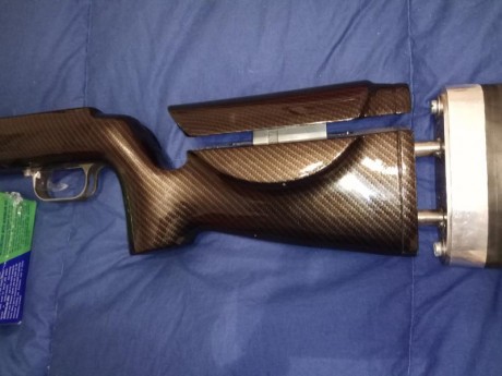 Hola voy a vender esta culata para anschutz acción redonda,  con un bote de pasta para encamar acciones. 01