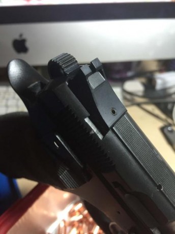 vendo cz sp01 shadow con 3 cargadores y funda hs
el arma lleva puesto el nuevo sistema de miras patentado 41