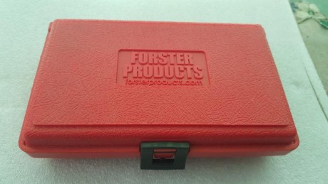 Se vende juego de dies  Foster 6mmbr
Muy poco uso.
Están en Barcelona.
90e Más envio 01