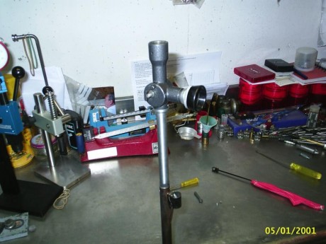 Vendo un colimador para rifles del calibre 30 ruso en su caja original y con todos los accesorios.
El 102