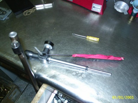 Vendo un colimador para rifles del calibre 30 ruso en su caja original y con todos los accesorios.
El 101