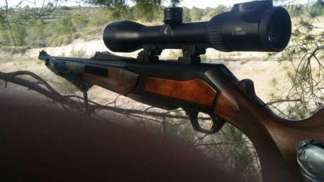 Se vende browning maral 30-06 con visor swarovski z6i 2-12×50 carril con torreta balística bases y monturas 00