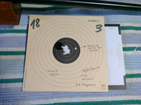 Vendo carabina calibre .22 LR ANSCHUTZ modelo 1402 con réplica de culata match Anschutz. 
Estado del cañón, 12