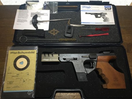 Se vende esta pistola en ESTADO NUEVO por abandono de la modalidad. En las fotos se aprecia que esta todo 01