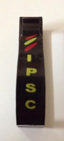 SOPORTE PARA CIONTURON DE TIRO O POLICIAL "TACTICAL CLIP". 
COLOR ROJO O NEGRO, UTIL PARA COLGAR 141