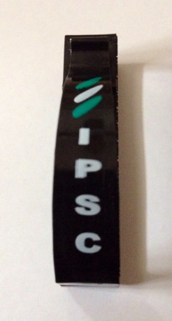 SOPORTE PARA CIONTURON DE TIRO O POLICIAL "TACTICAL CLIP". 
COLOR ROJO O NEGRO, UTIL PARA COLGAR 140