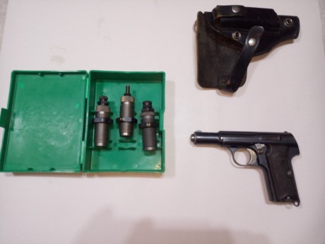 Se vende o se cambia por rifle de avancarga, pistola Astra 300 Purito del 9c o 380acp con su funda original 00
