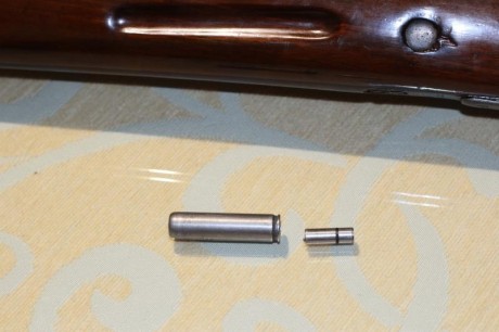 Vendo Carabina Mauser Coruña recalibrada al 22 LR. Se necesita el adaptador para el 22.
El arma se encuentra 02