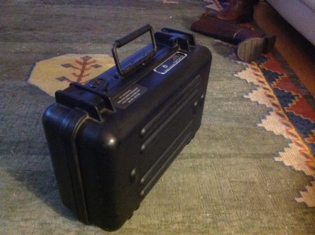 Hola a todos,vendo este Maletin hecho en USA y que habilite para llevar mi GSP expert con el carro del 11